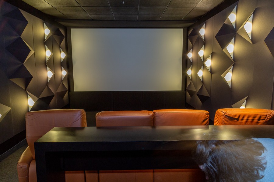 dont-buy-sight-unseen-experience-smart-home-technology-firsthand